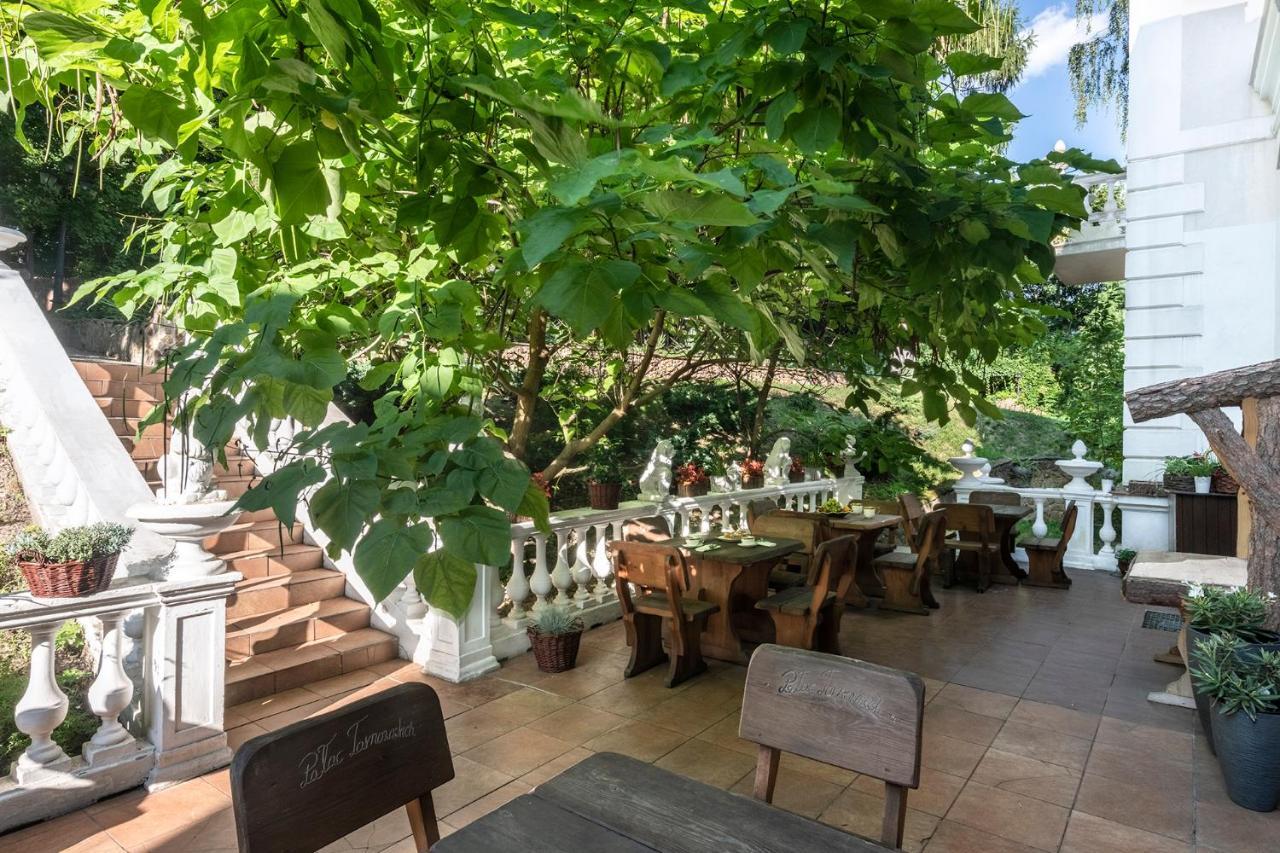 Palac Tarnowskich Hotel & Restauracja & Spa Ostrowiec Świętokrzyski Dış mekan fotoğraf