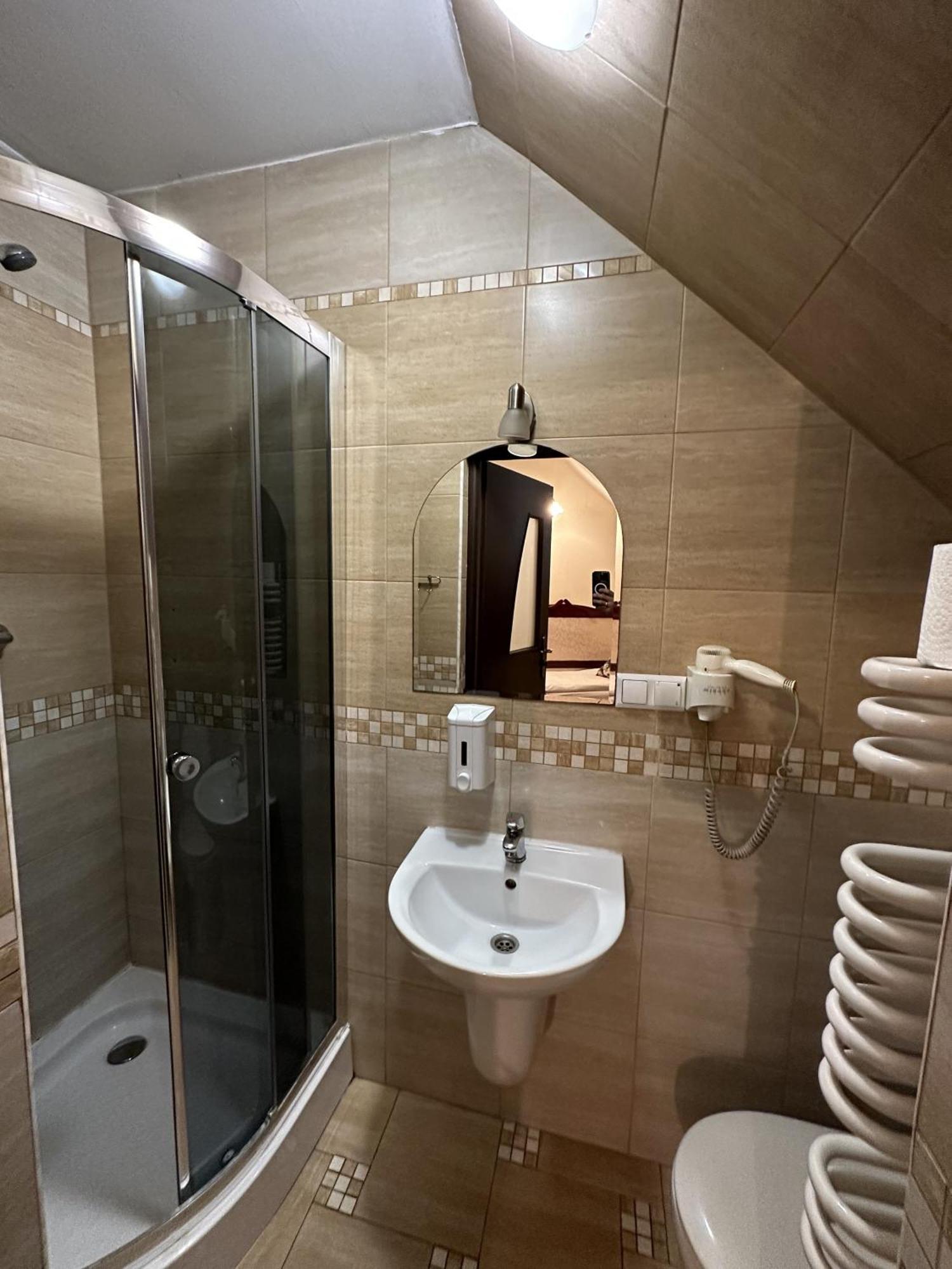 Palac Tarnowskich Hotel & Restauracja & Spa Ostrowiec Świętokrzyski Dış mekan fotoğraf