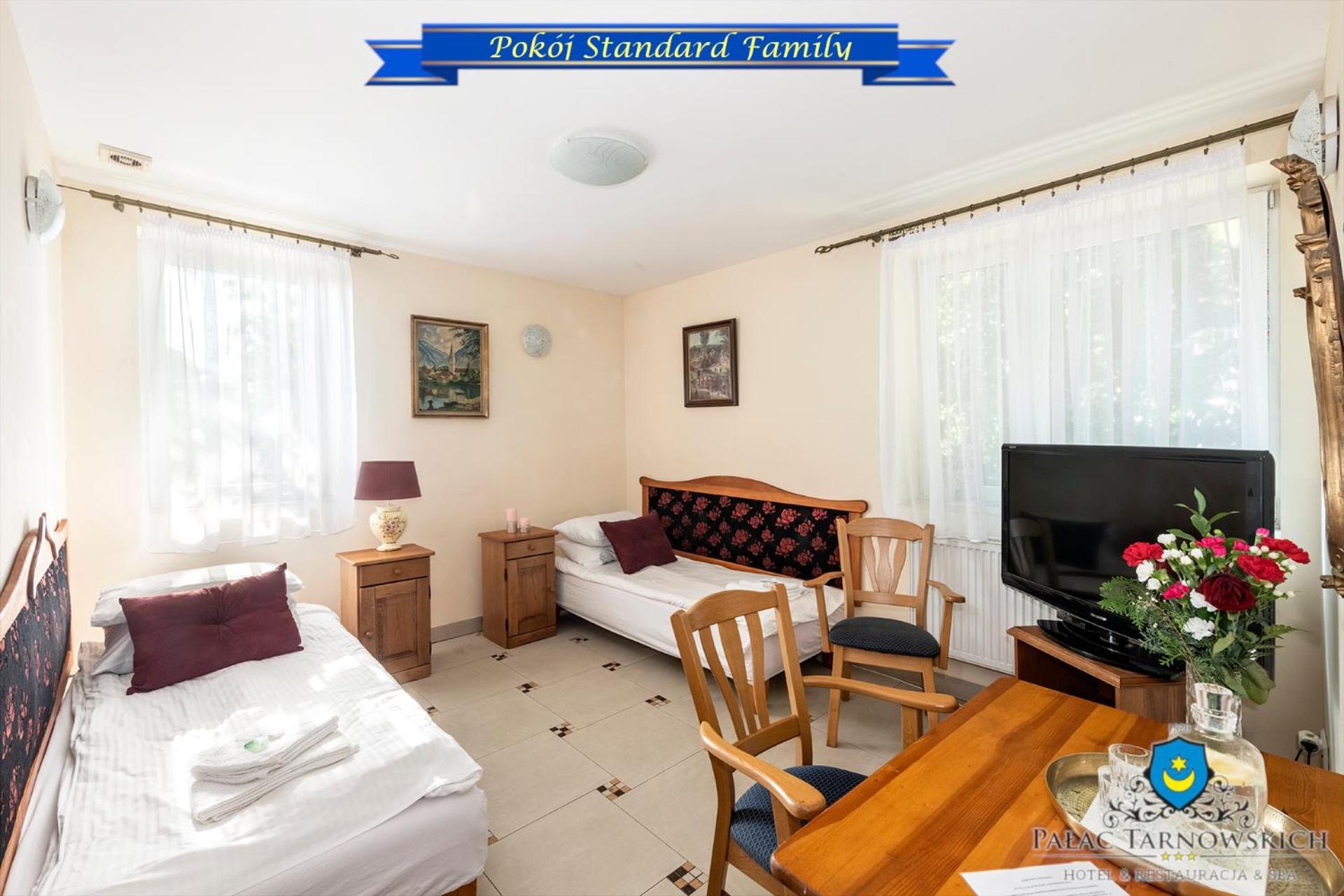 Palac Tarnowskich Hotel & Restauracja & Spa Ostrowiec Świętokrzyski Dış mekan fotoğraf